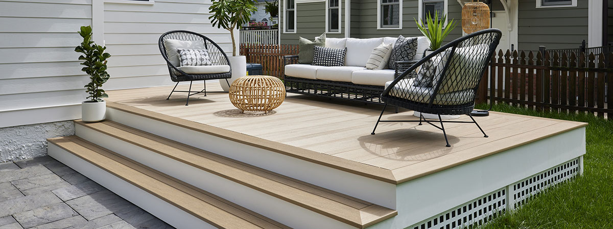 Easy Deck Building Tips For A Stunning Outdoor Space